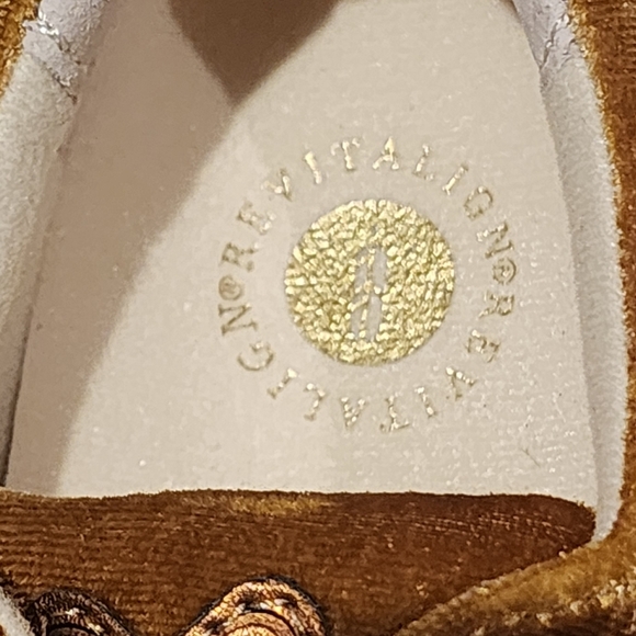 Revitalign Orthotic Velvet Malibu Sneakers Women's Size 7.5B - Picture 9 of 11